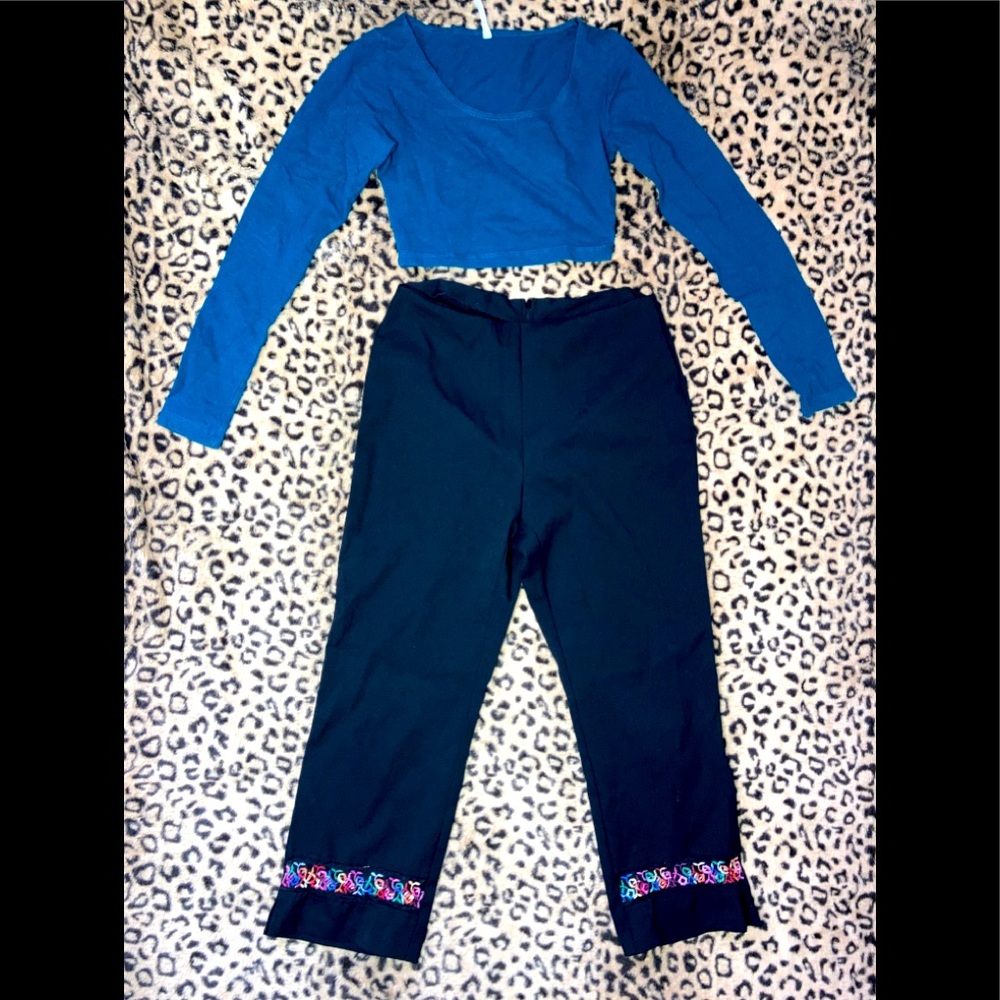 accented capris paired with cute crop top!